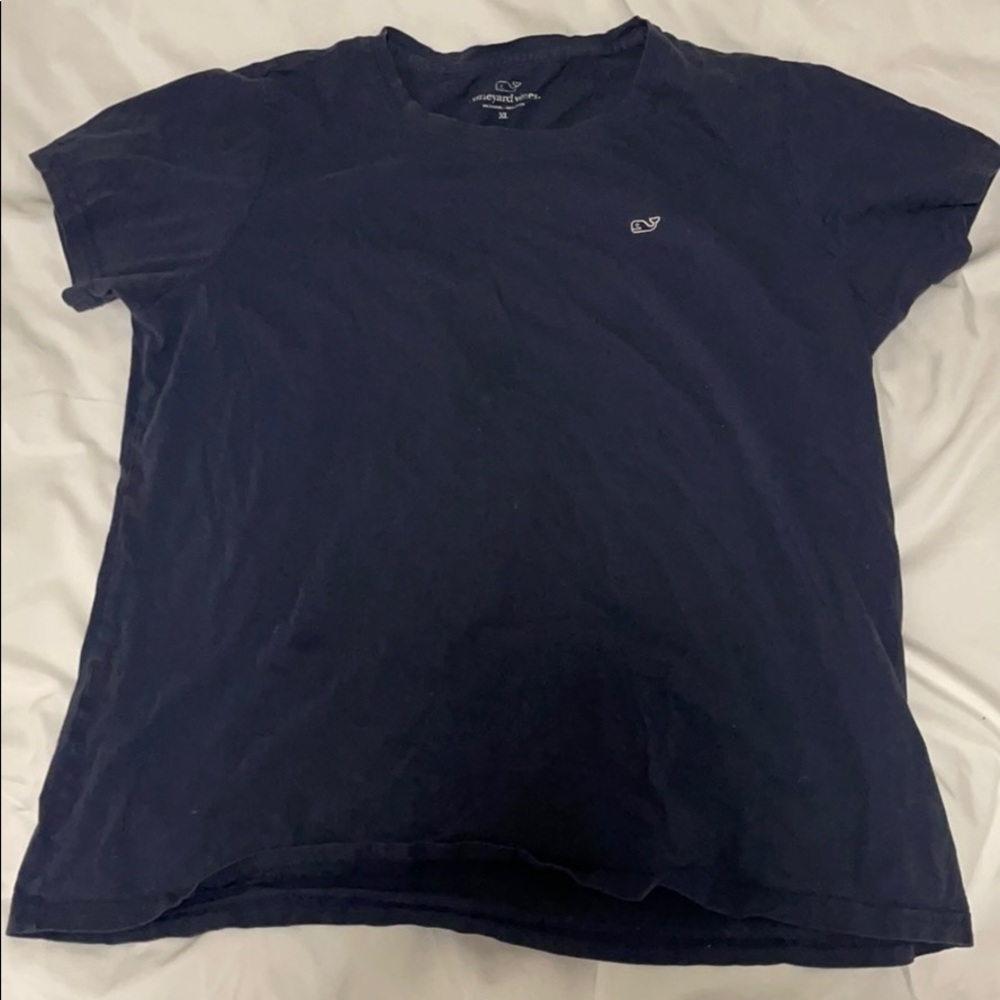 Vineyard Vines t-shirt